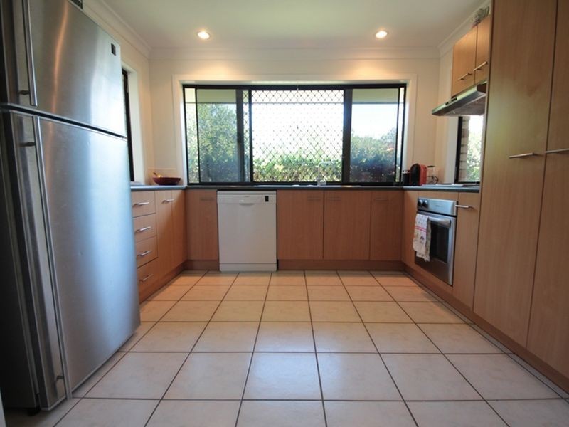 10 Sapphire Close, Griffin QLD 4503