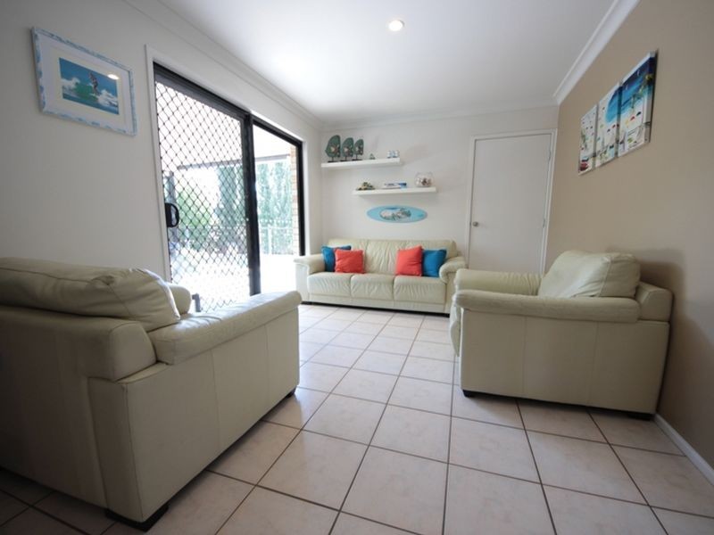 10 Sapphire Close, Griffin QLD 4503