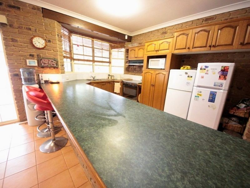 16 Clearview Court, Dakabin QLD 4503