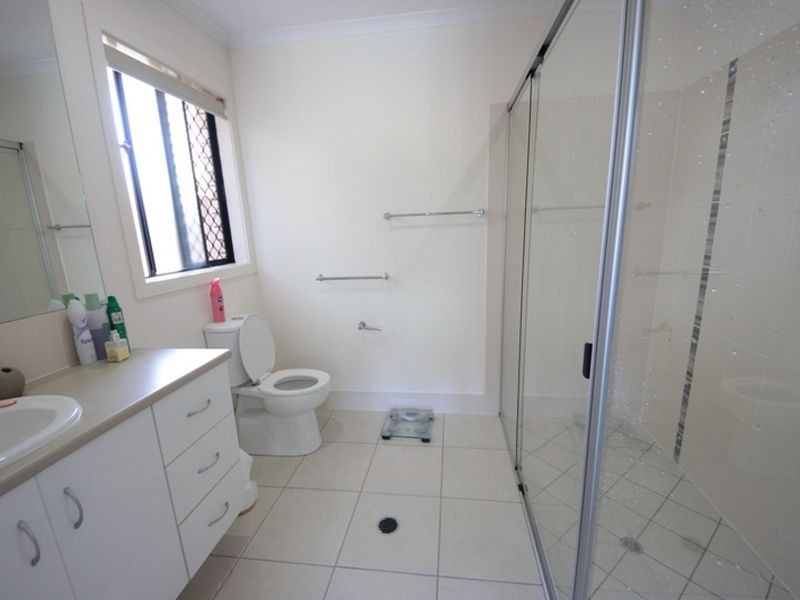 9 Ahern Street, Kallangur QLD 4503