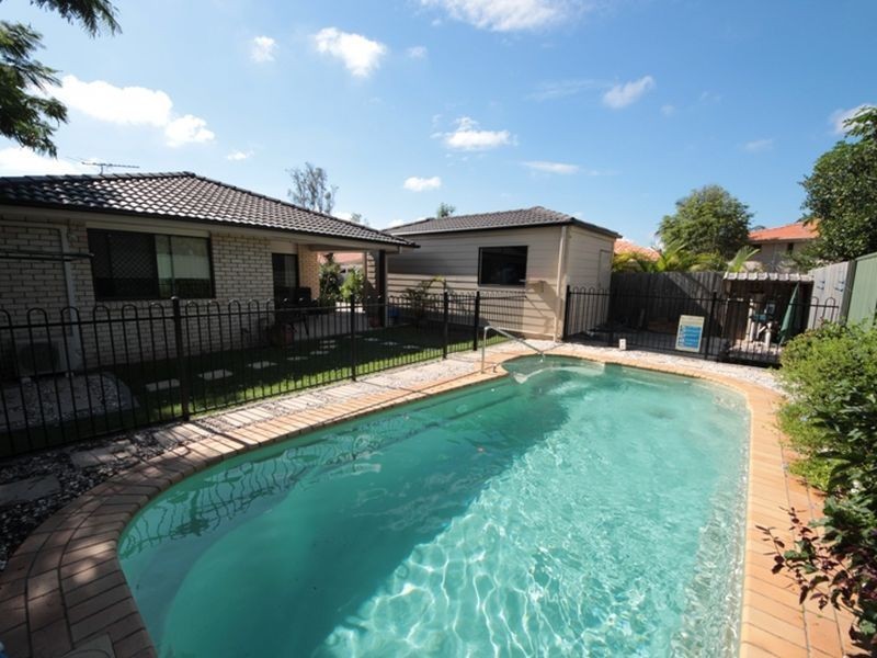 9 Ahern Street, Kallangur QLD 4503