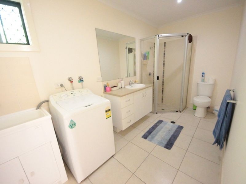 9 Ahern Street, Kallangur QLD 4503
