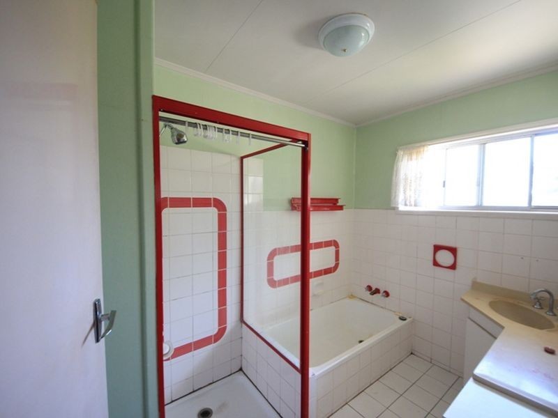 4 Viney Avenue, Kallangur QLD 4503