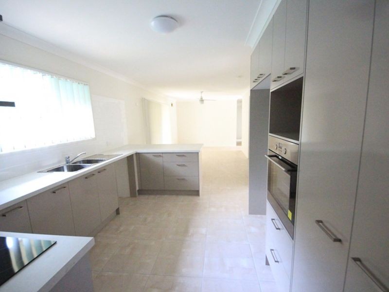 1 Apa Court, Kallangur QLD 4503