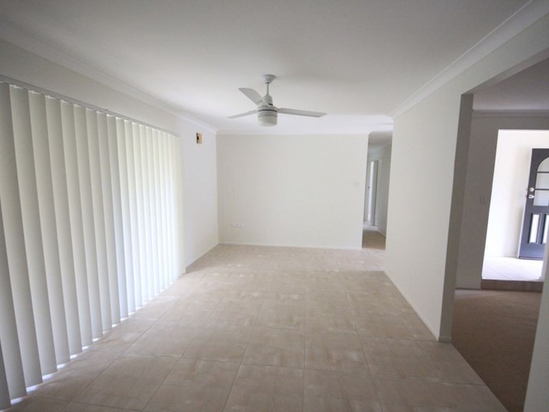 1 Apa Court, Kallangur QLD 4503