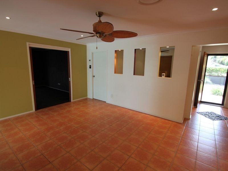 8 Farrington Drive, Murrumba Downs QLD 4503