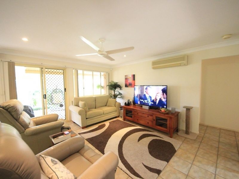 7 Wallers Court, Petrie QLD 4502