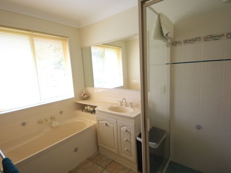 7 Wallers Court, Petrie QLD 4502