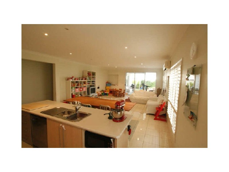 North Lakes QLD 4509
