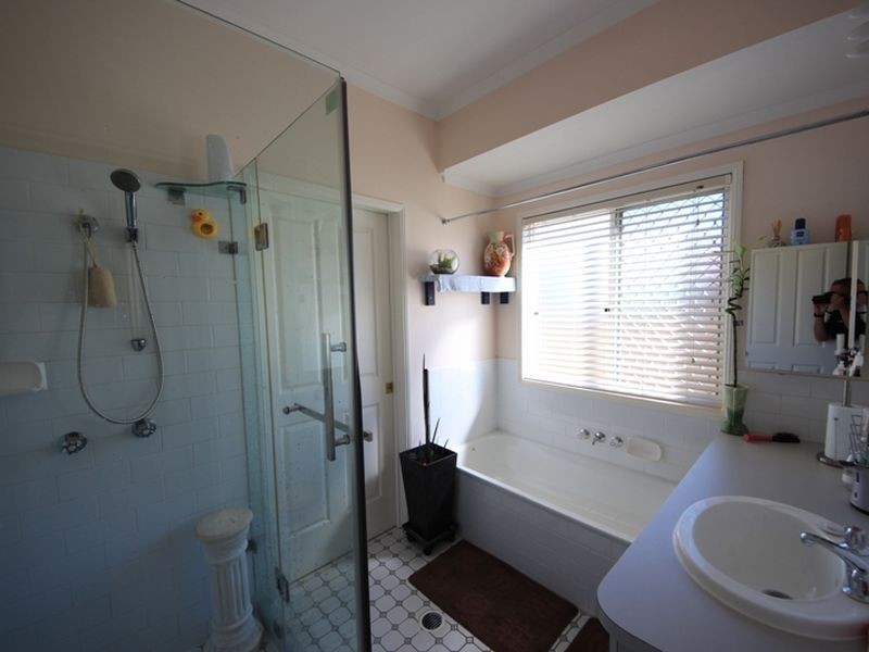 38 Leslie Street, Kallangur QLD 4503