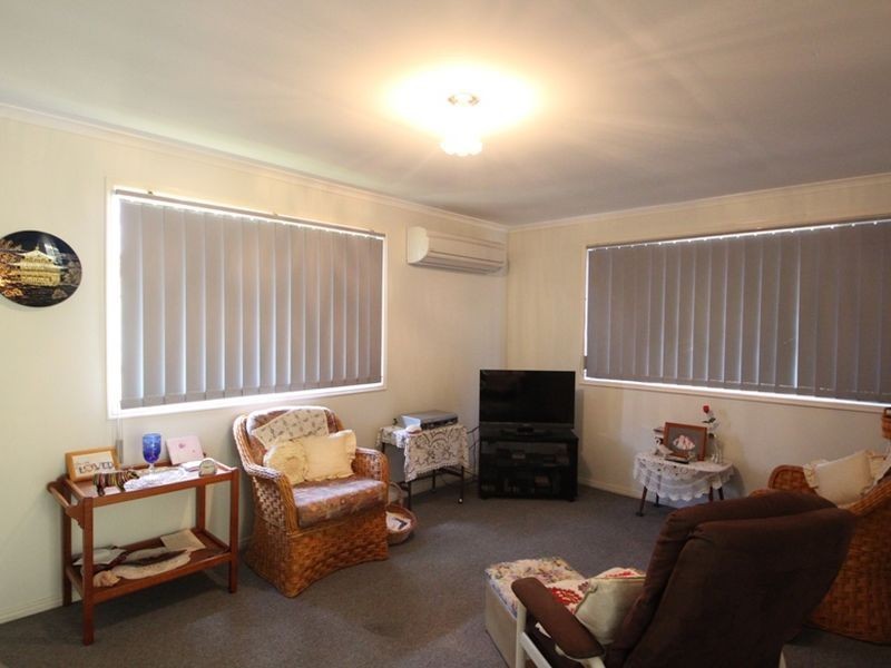 10 Willmott Court, Kallangur QLD 4503