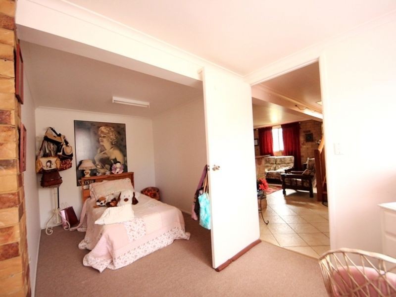 61 Diamond Avenue, Kallangur QLD 4503