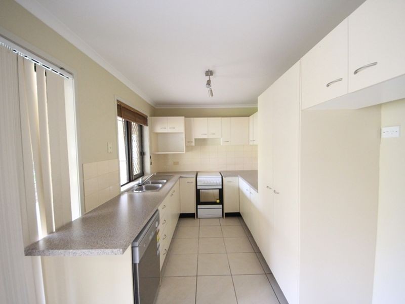 36 Walton Crescent, Murrumba Downs QLD 4503