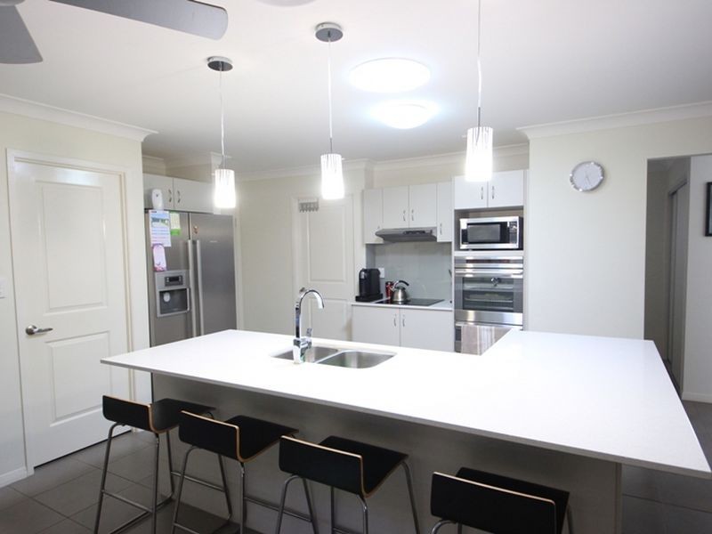 18 Basil Street, Griffin QLD 4503