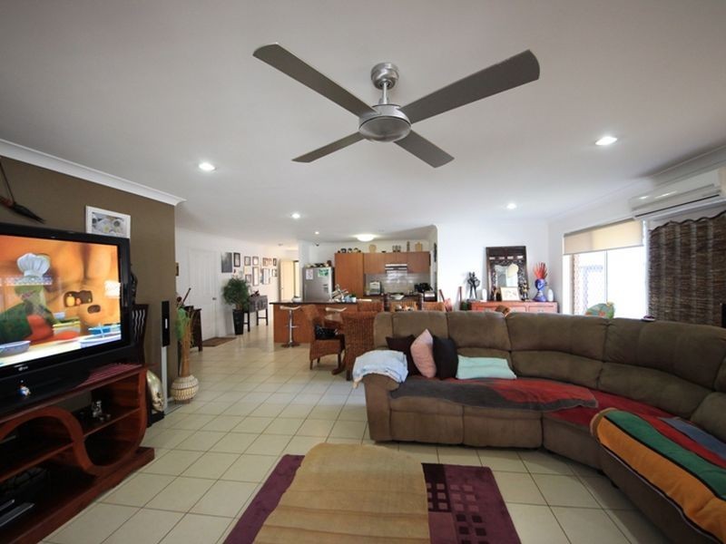 14 Melissa Circuit, Kallangur QLD 4503