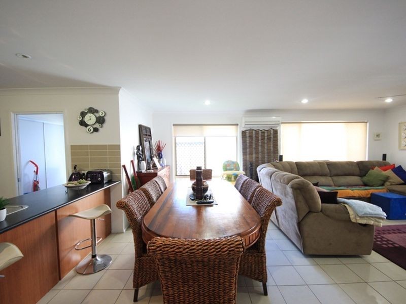 14 Melissa Circuit, Kallangur QLD 4503