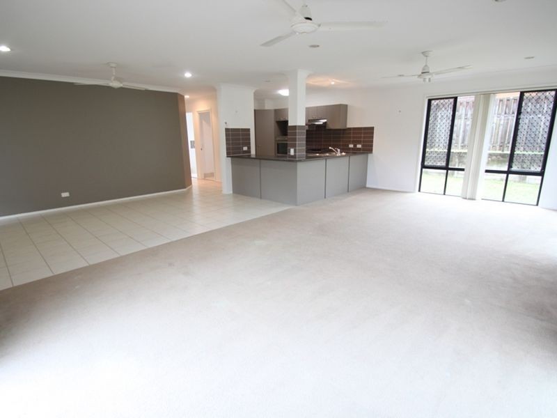 1 Melissa Circuit, Kallangur QLD 4503