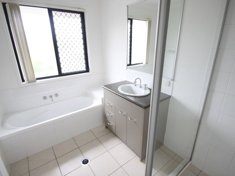 1 Melissa Circuit, Kallangur QLD 4503