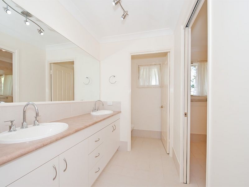 9 Chevrolet Court, Joyner QLD 4500