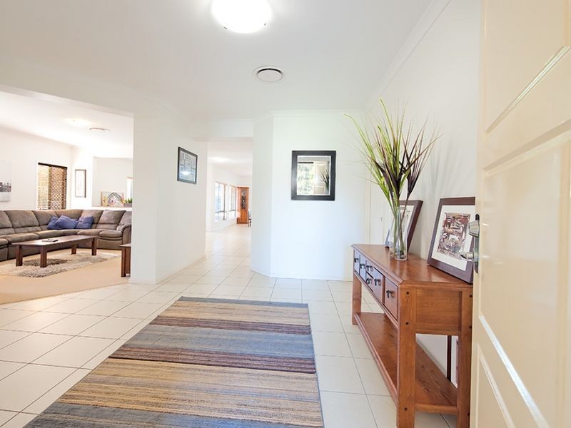 6 Lucy Court, Narangba QLD 4504