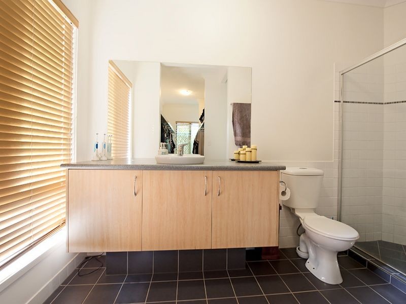 6 Lucy Court, Narangba QLD 4504