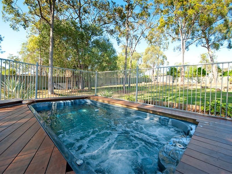 6 Lucy Court, Narangba QLD 4504