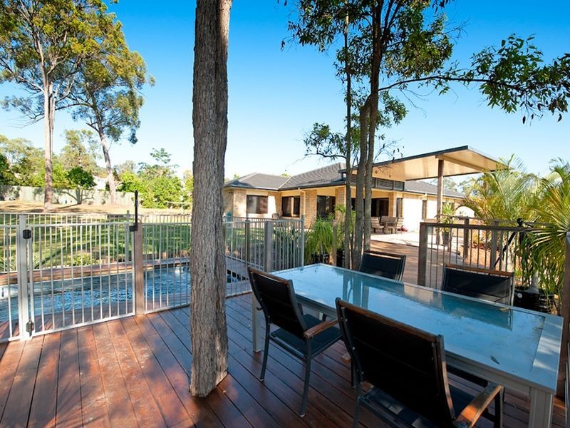 6 Lucy Court, Narangba QLD 4504