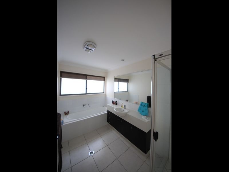 15 Nellies Lane, Kallangur QLD 4503