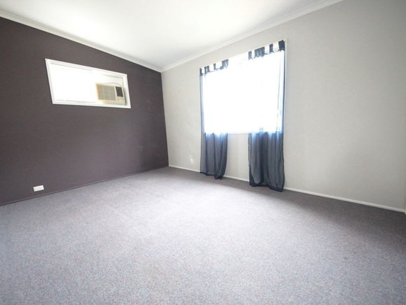 19 Melinda Street, Kallangur QLD 4503