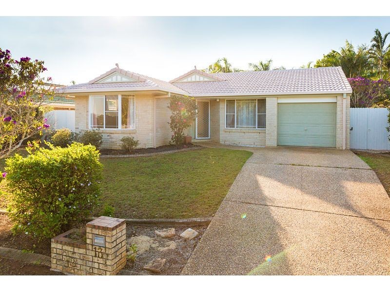 13 Mountain Blue Drive, Kallangur QLD 4503