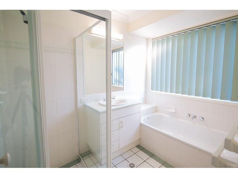 13 Mountain Blue Drive, Kallangur QLD 4503