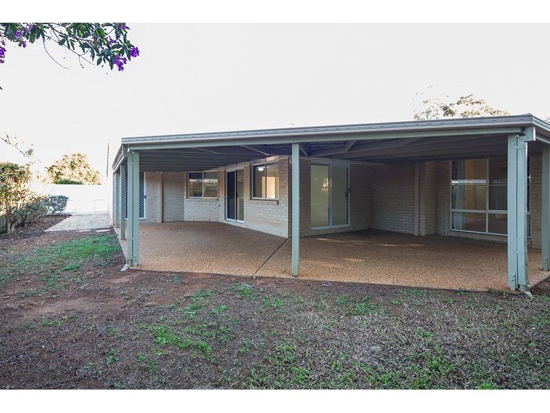 13 Mountain Blue Drive, Kallangur QLD 4503