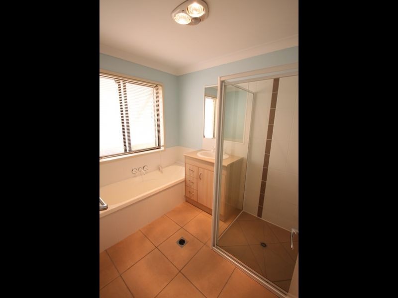 2/1540 Anzac Avenue, Kallangur QLD 4503