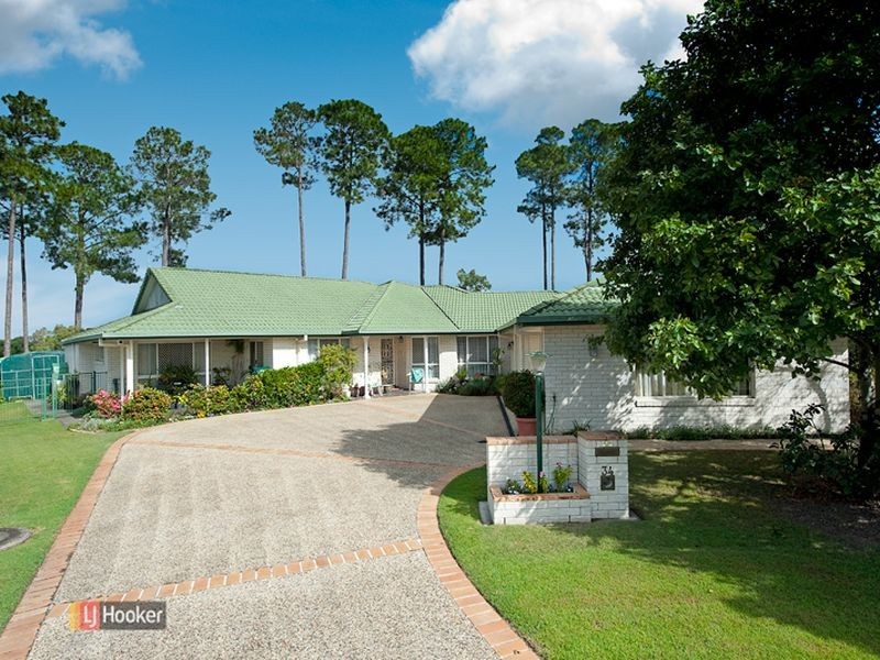 34 Inverpine Court, Petrie QLD 4502