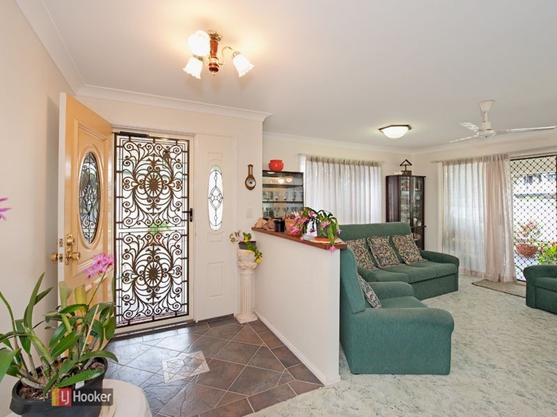 34 Inverpine Court, Petrie QLD 4502