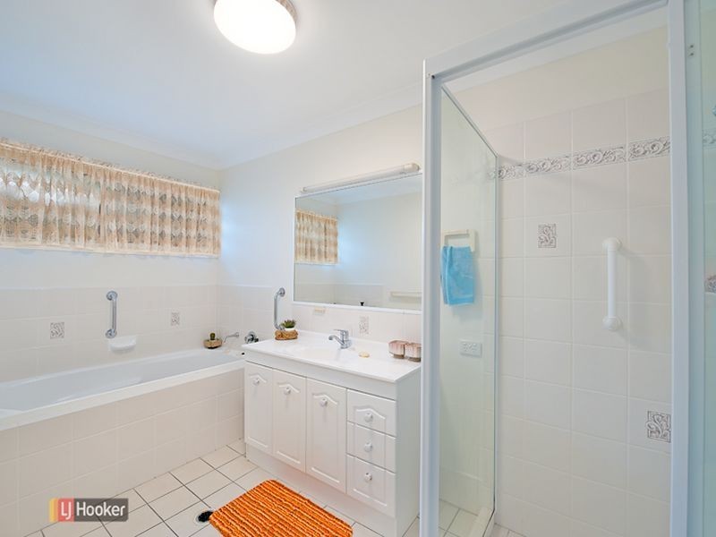 34 Inverpine Court, Petrie QLD 4502