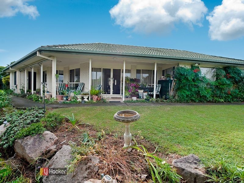 34 Inverpine Court, Petrie QLD 4502