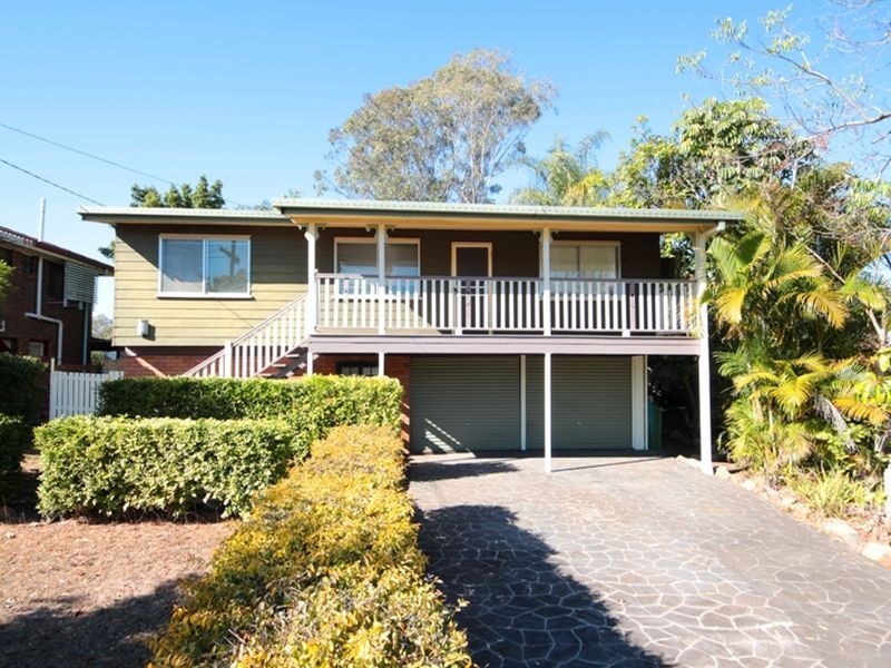 26 Frenchs Road, Petrie QLD 4502