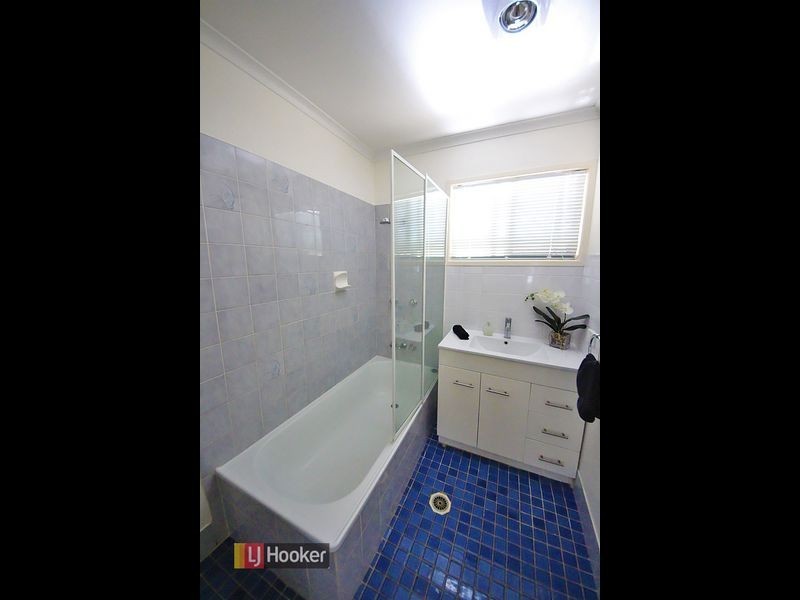 18 Leslie Street, Kallangur QLD 4503