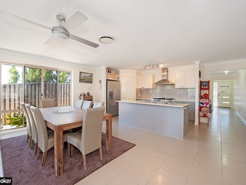 25 Aniseed Crescent, Griffin QLD 4503