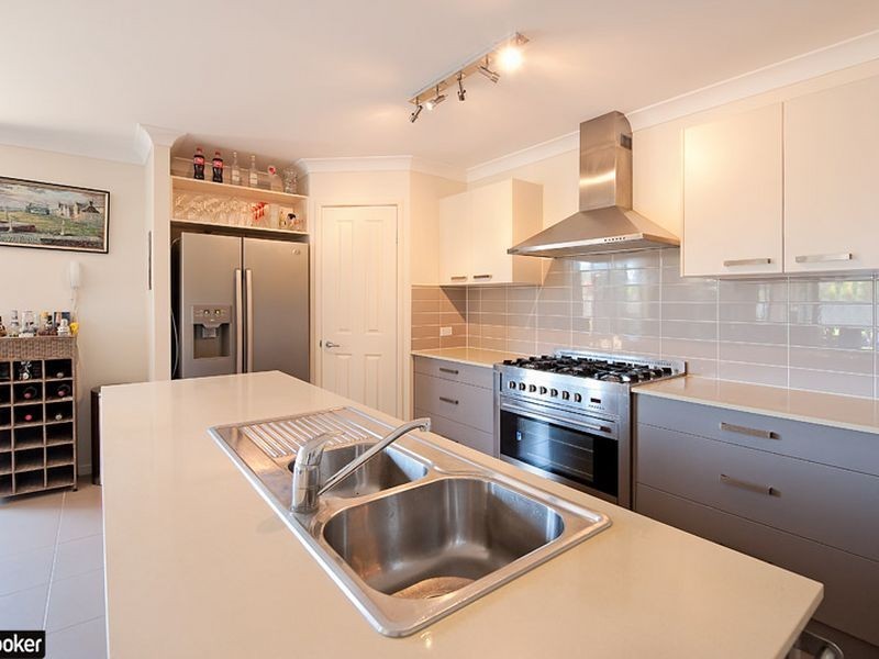 25 Aniseed Crescent, Griffin QLD 4503