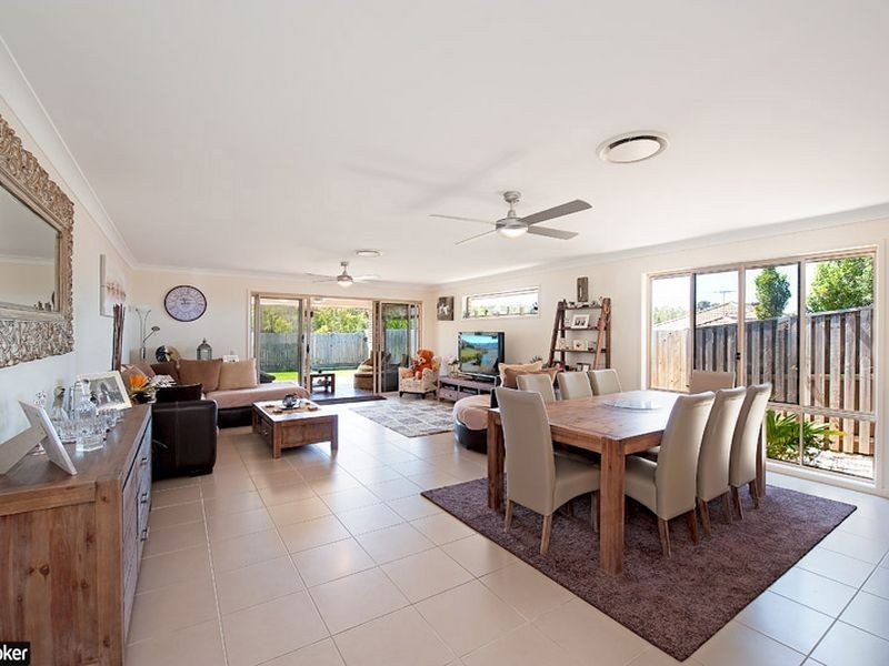 25 Aniseed Crescent, Griffin QLD 4503