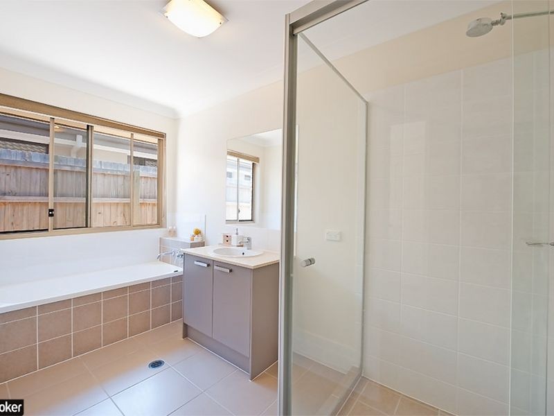 25 Aniseed Crescent, Griffin QLD 4503