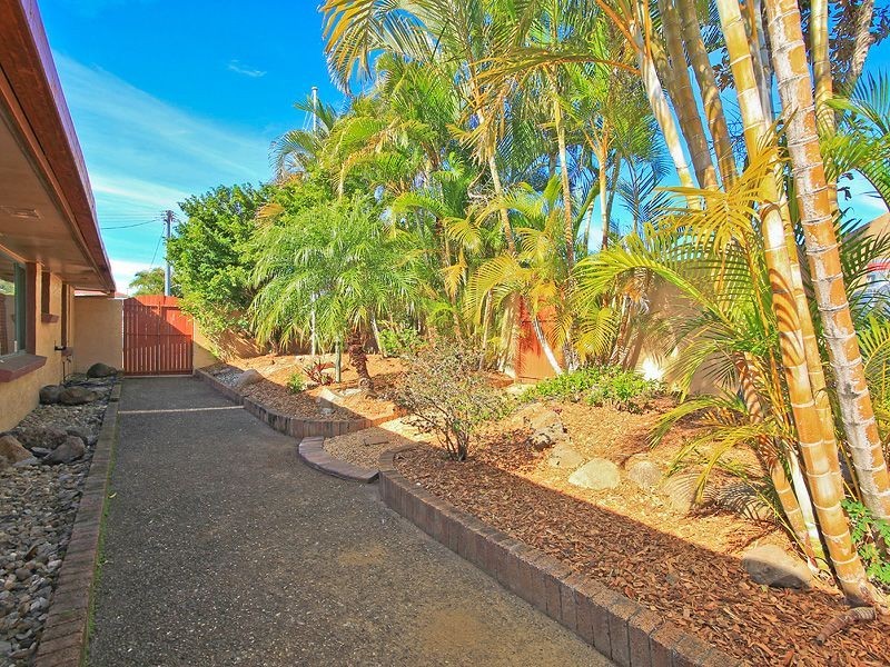 18 Buckingham Street, Strathpine QLD 4500