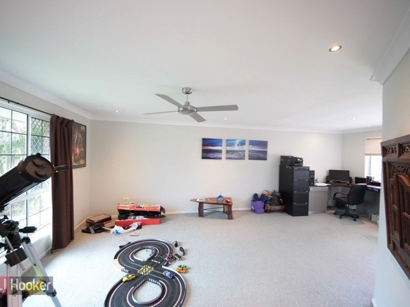 7 Crystelle Court, Murrumba Downs QLD 4503