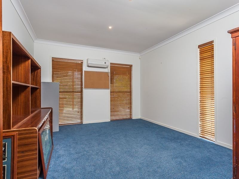 3 Natalie Close, Deception Bay QLD 4508