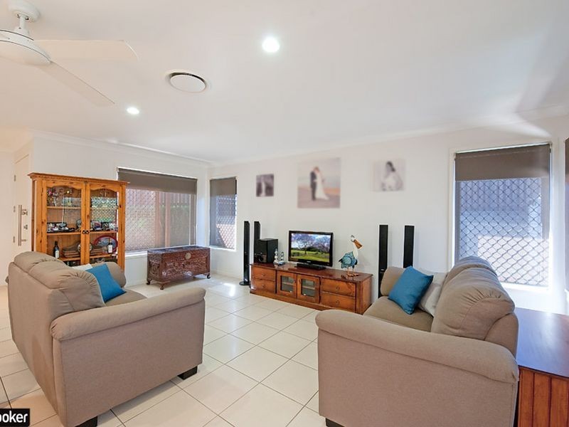 44 Beerwah Parade, Kallangur QLD 4503