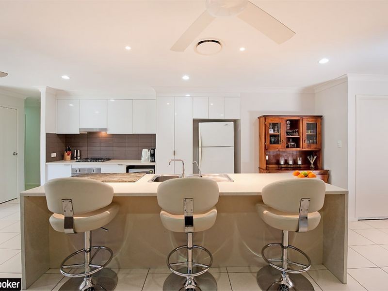 44 Beerwah Parade, Kallangur QLD 4503