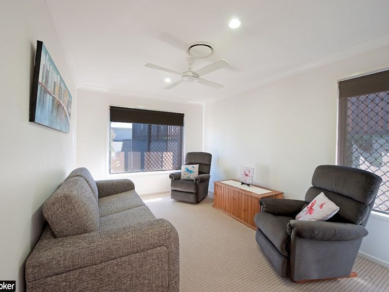 44 Beerwah Parade, Kallangur QLD 4503