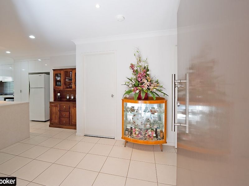 44 Beerwah Parade, Kallangur QLD 4503